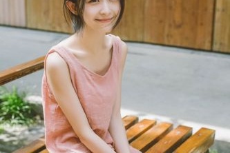 高級感網(wǎng)站設(shè)計(jì)